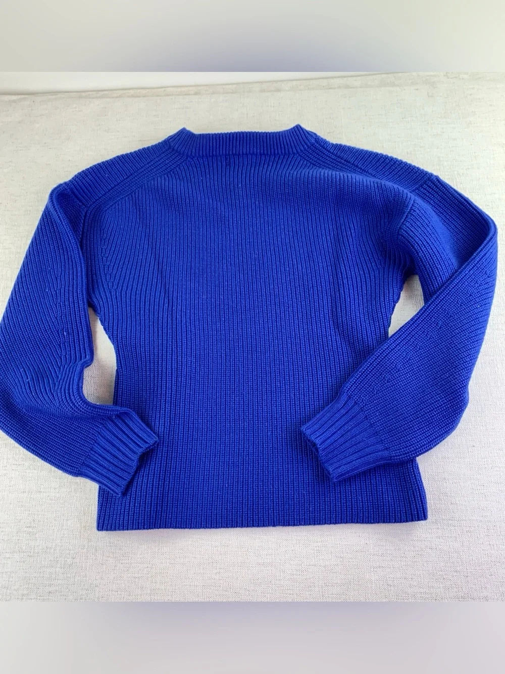 J Crew women's M Fitted-waist crewneck sweater in ribbed merino wool in blue